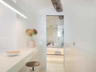 Dreamers Sea View - White and Green - 3