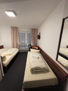 Brunnen Hotel - Essen - 2