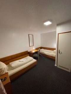 Brunnen Hotel - Essen - 1