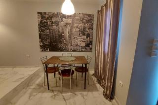 Urban Downtown Studio Back - 9