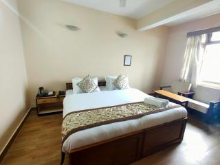 Keswani Group Hotel White Mountain - 200 Metres From MG Marg - Gangtok - 6