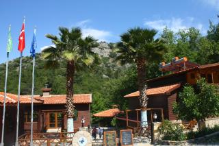 Uyku Vadisi Hotel - Ağaçlıhüyük - 0