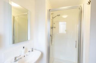 Bracken Lodge 5 with Hot Tub - 4