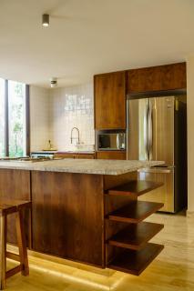 205 Perfect Location 3 bedrooms Apartment - 7