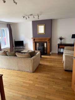 Feather bed 3 bedroom house - 5