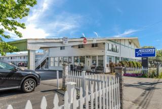 America's Best Value Inn & Suites/Hyannis - Hyannis - 8