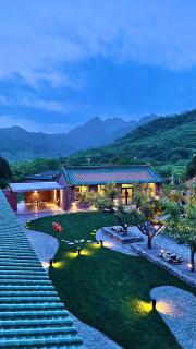 Brickyard Retreat at Mutianyu Great Wall Adjoin to Mutianyu Great Wall - Room with the View of Great Wall - Free Chinese massage experience - Vehicle Shuttle Service - International Catering - SPA& Nail Beauty Facilities - Huairou - 8