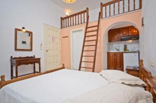 Sea View Apartments & Studios - Agia Anna Naxos - 1