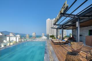 Adela Boutique Hotel - Infinity Pool - Da Nang - 6