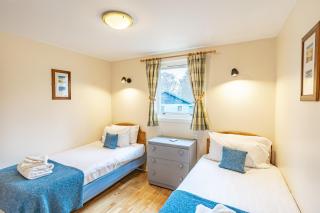 Bracken Lodge 5 with Hot Tub - 5