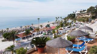 Apartamentos HC Burriana Playa - Nerja - 1