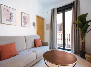 Chiqui and Vicente Suite Apartments - Sevilla - 4