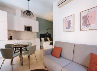 Chiqui and Vicente Suite Apartments - Sevilla - 2