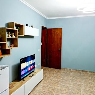 2V1 - 21 Dhjetori AM - Tirana - 9