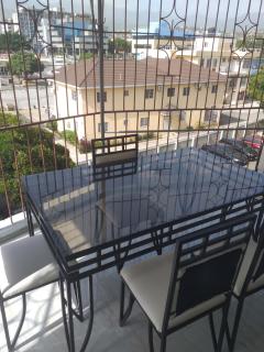 Rooms By the Pool - Kingston - 5