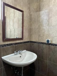 Entire spacious apartment with free parking - 1