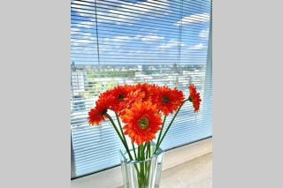 ORANGE 2 2xMetro fast WiFi 50'TV Netflix HBO AppleTV+ Panorama - Varsavia - 8