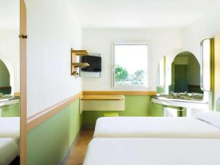 Ibis Budget Perpignan Nord Rivesaltes - Rivesaltes - 3
