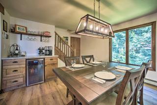 Newly Renovated Home with Hot Tub, Deck and EV Charger - Hunter - 5