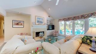 32 Heath Dr - Hilton Head Island - 2