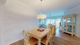 110 Barrington Court - 4