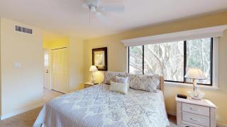 77 The Moorings - 3