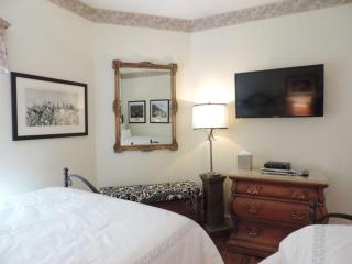 402 Barrington Arms - Hilton Head Island - 3