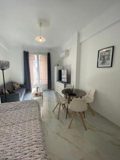 studio, centre ville, bord de mer, - Nice - 5