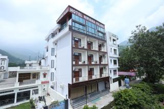 Hotel Nirvana Palace Near Parmarth Niketan - 9