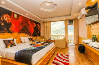 Hotel Smugglers Mountain View - central heated & air Cooled #Free Pick from Volvo Bus Stand - Manāli - 5