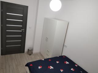 MirrorRoom PL Airport - 9