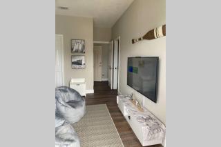Beach Jewel 5bd-3 1/2 bath -5 min walk to Beach! - Destin - 5