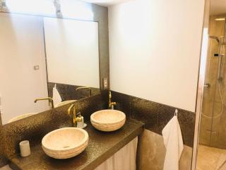 RELAX - Istrian stone house in the heart of the beautiful fishing village Fažana - only few steps from the sea and the wonderful beach - incl Klima with PLASMA-QUAD-PLUS-FILTER against C O V I D for better air quality - 1