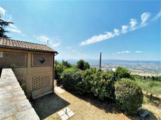 Holiday home in Assisi with garden - Assisi - 9