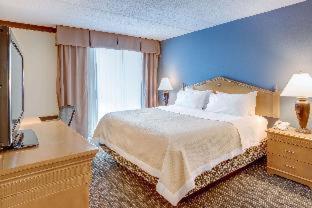 Days Hotel by Wyndham Toms River Jersey Shore - 1