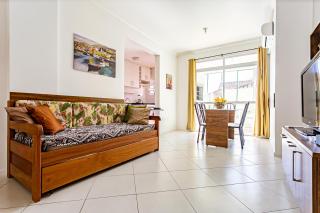 Apto 2 Suites, Ideal Para famílias, 30m do mar - Florianópolis - 0