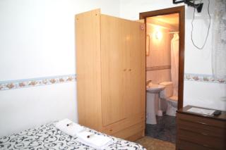 AB Pension Granada - 9