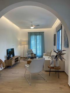 Marine's luxury home - Votsi - 5