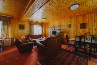 Highlander's House - 7