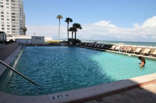Oceanview Studio - Daytona Beach - 4