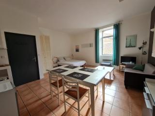LE PRIEURE - STUDIOS jusqu'à 4 personnes - Villeneuve-lès-Béziers - 7