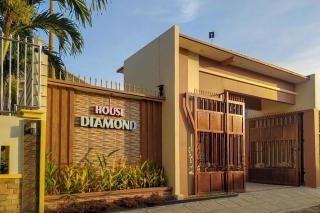 RedDoorz Syariah near Exit Tol Pemalang - 6