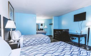 Sky-Palace Inn & Suites Wellington - Wellington - 4