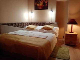 Jázmin-Szieszta Apartmanház Balatonfüred - Balatonfüred - 2