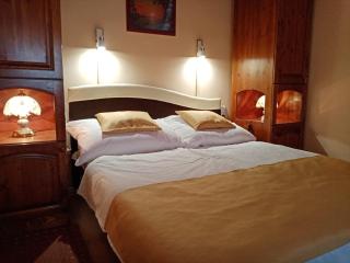 Jázmin-Szieszta Apartmanház Balatonfüred - Balatonfüred - 1