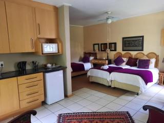 Fisant, Bokmakierie and Hoephoep Guest House - Bethlehem - 1
