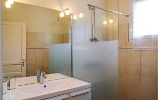 Amazing Apartment In Petreto-Biccisano - Petreto-Bicchisano - 3