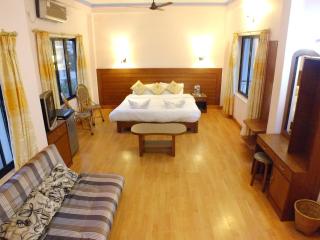 Hotel Greenland - Pokhara - 4