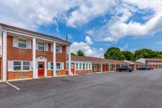 Econo Lodge Woodstock - Shenandoah Valley I-81 - Woodstock - 9