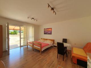 Apartments Topalović - Kostrena - 2